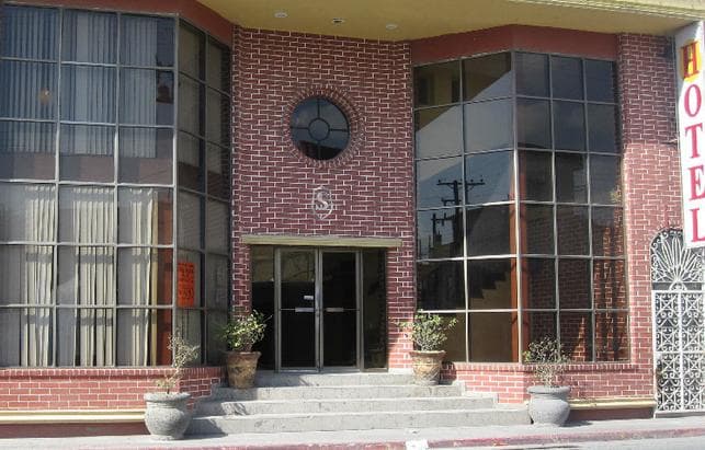 Fachada del Hotel