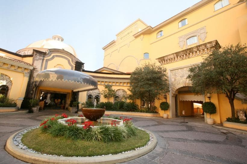 Hotel Real