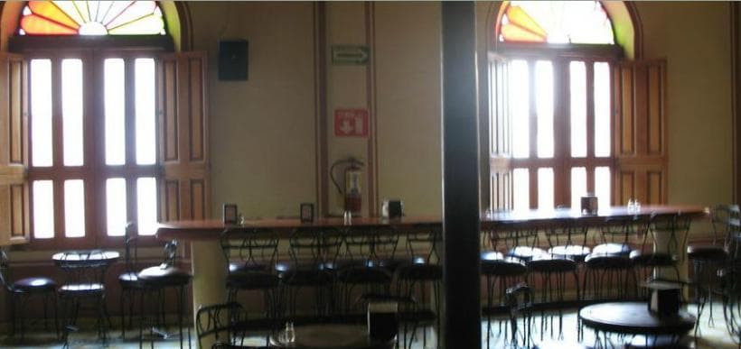 Bar