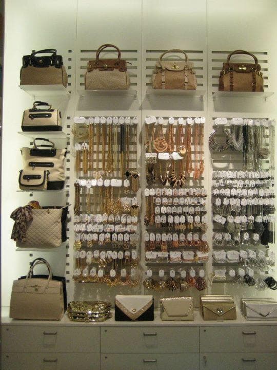 Aldo Collection