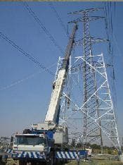 Maniobra con grúa de 110 ton