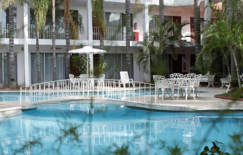 Hotel Suites del Real