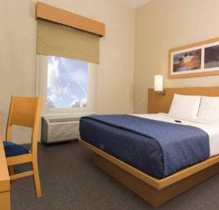 Hotel City Express Toluca